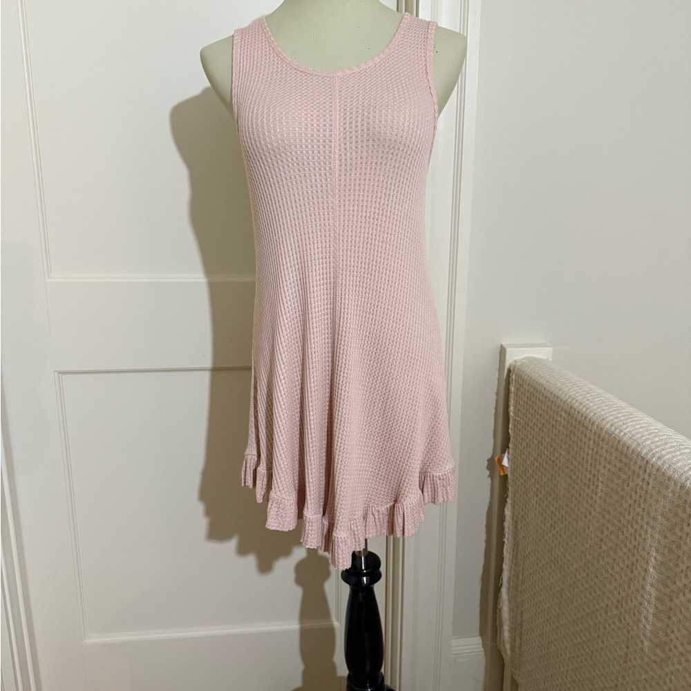 Cupio Light Pink Textured Sleeveless Top or mini dress